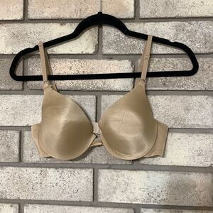 3for$20 bra has underwire 34C